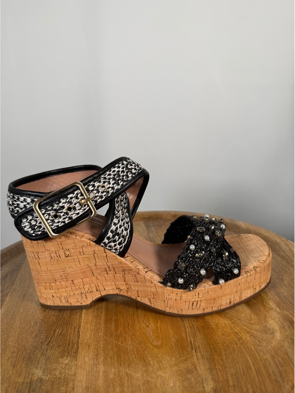 NWB Linea Paolo Varena Black Raffia Embellished Wedge Sandals Size 10 - Picture 9 of 10